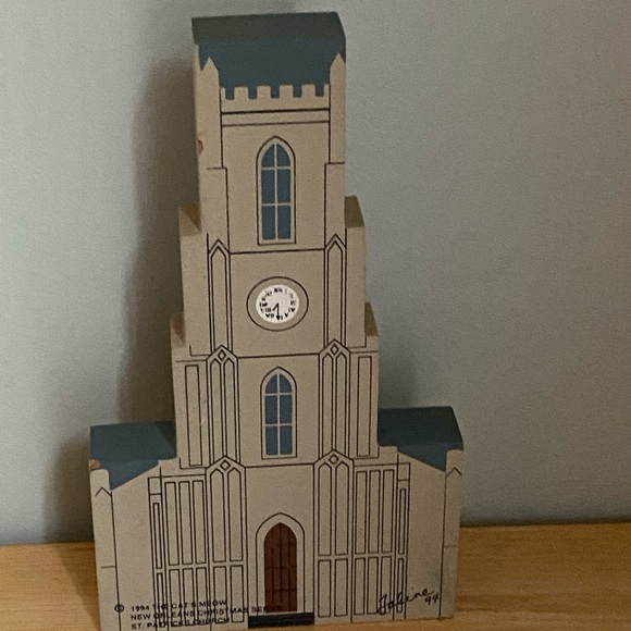 St. Patrick's Church New Orleans vintage Cat's Meow Christmas wooden figurine - Picture 1 of 2